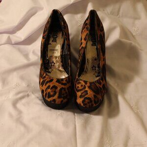 WEDGES